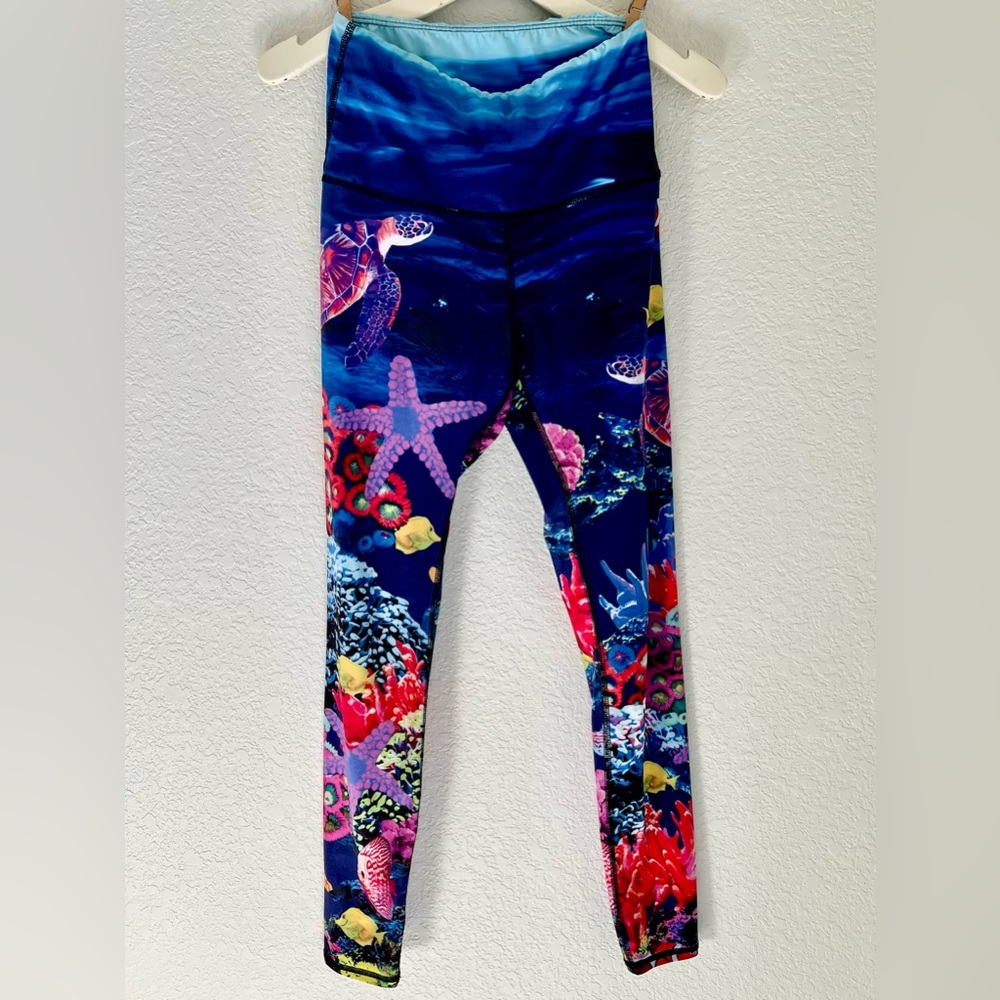 Yoga Democracy ReefCycle Legging Workout Eco Friendly Small Made In USA